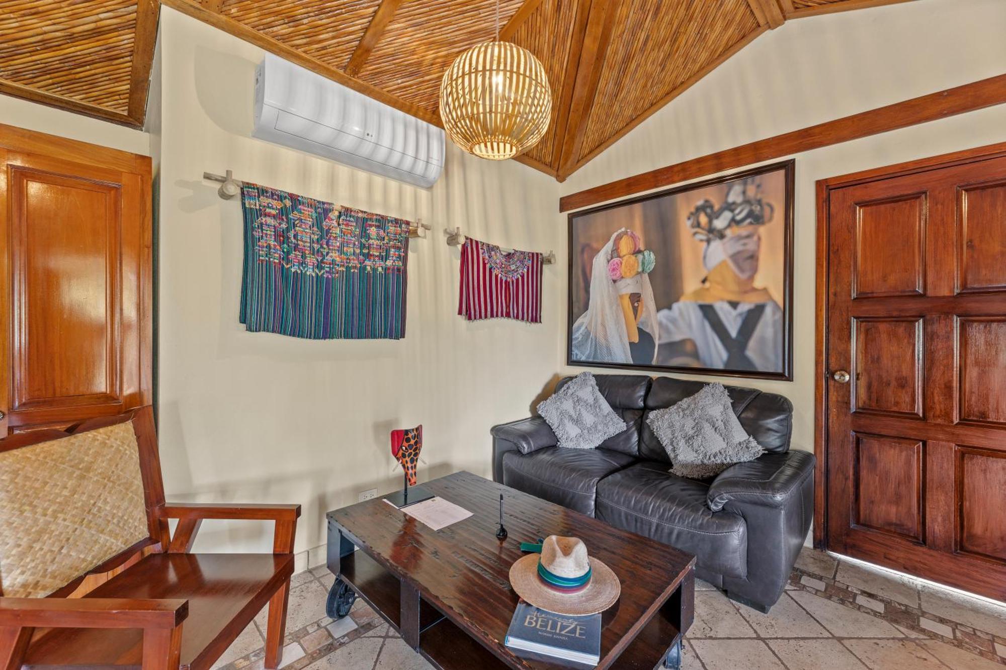 Sleeping Giant Rainforest Lodge Belmopan Esterno foto